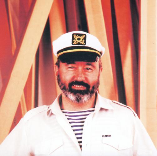 Владимир Асмолов 